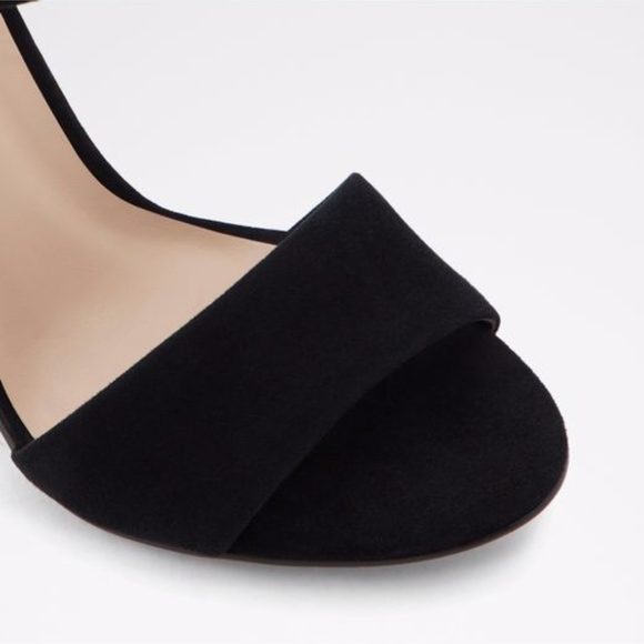 ALDO ELASTIC STRAPPY HEELS! - Picture 5 of 8